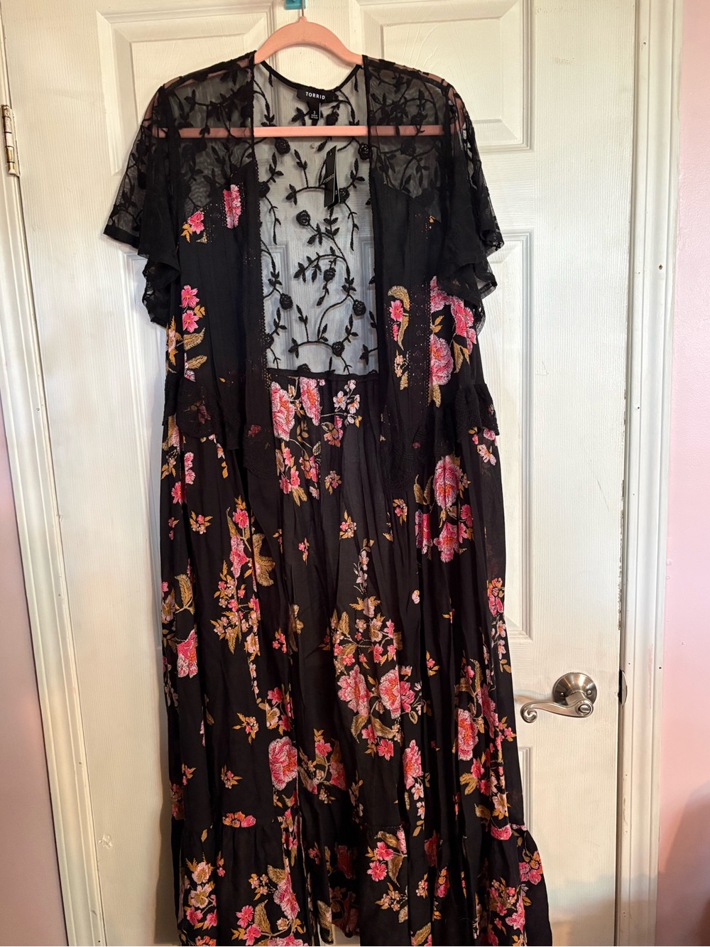 torrid Black Floral Embroidered Lace and Cotton Duster